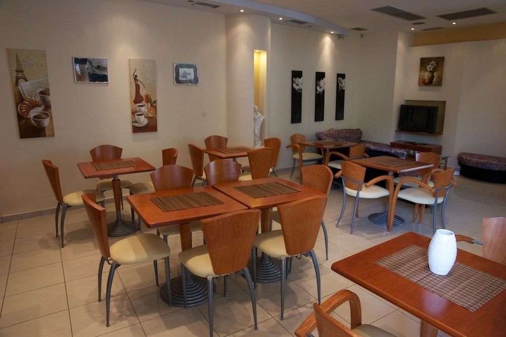 Efstratios Hotel Лутра-Едіпсу Екстер'єр фото