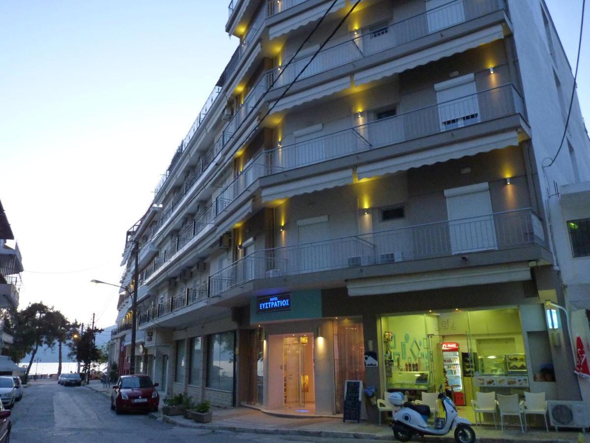 Efstratios Hotel Лутра-Едіпсу Екстер'єр фото